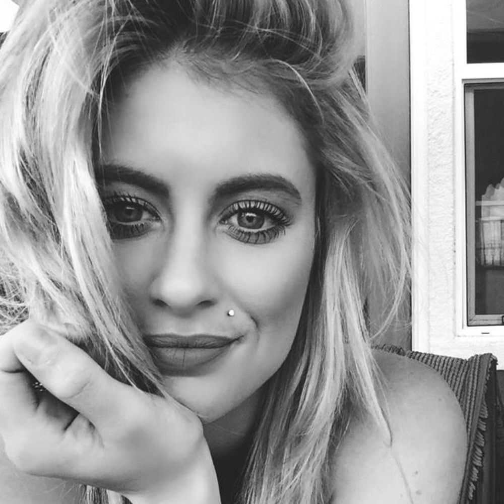 Meet your Posher, Lexiee